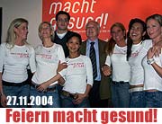 Gleich mit 2 Aktionen möchte die "Lucky Communitiy" die Münchner mobilisieren: "Feiern ist gesund" am 27.11. und "Shoppen macht gesund" vom 23.11.-24.12. (Foto: Martin Schmitz)