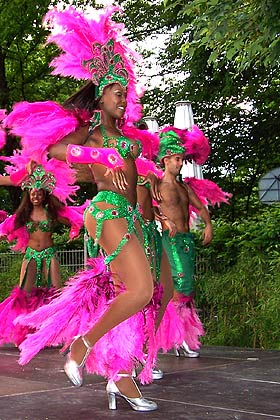 Brasilianische Tänzerinnen (Foto: Marikka-Laila Maisel)
