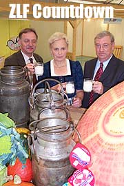 Milchstand diverser bayerischer Molkereien (Foto: Martin schmitz)