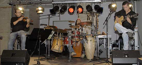 Mehrfache Grammy Gwinner: "Editus" live am 6.+7.06. in der Costa Rica Arena, am 8.6.2006 um 19 Uhr in der Einkaufspassage "arkade", Neuhauser Str (Foto: Ingrid Grossmann)