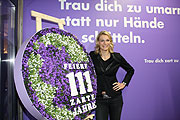 Doppel-Olympiasiegerin und Weltmeisterin Maria Höfl-Riesch kam zur Eröffnung der Milka Welt am 20.03.2012