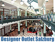 Designer Outlet Salzburg eröffnete am 10.09.2009: internationale Designer Marken um 30 bis 70 Prozent günstiger. Fotos & Video (©Foto: Martin Schmitz)