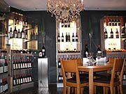 S&eacute;par&eacute; mit besonderen Weinspezialit&auml;ten und Spirituosen (Foto: Marikka-Laila Maisel)
