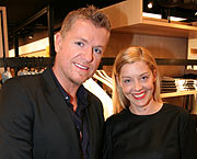 Die cos Chefdesigner Michael Kristensen und Rebecca Bay (Foto: MartiN Schmitz)