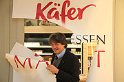 Michael Käfer eröffnete den Käfer Delikatessen Markt Leopoldstraße am 29.03.2012 (©Foto: Martin Schmitz)
