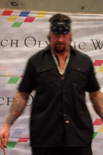 04twwe_undertaker25