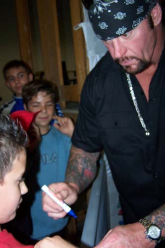 04twwe_undertaker31