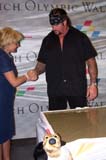 04twwe_undertaker06