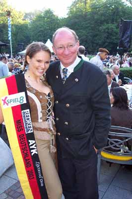 SPD MdL Franz Magat (mit der Miss Deutschland 2003)