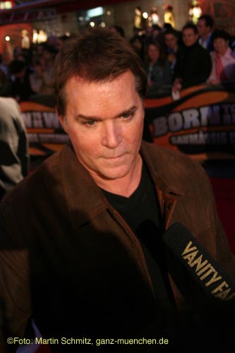 070402a_ray_liotta05