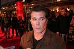 070402a_ray_liotta09