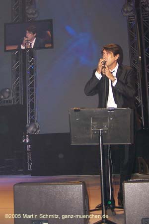 050915bryan_ferry26