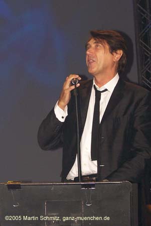 050915bryan_ferry27