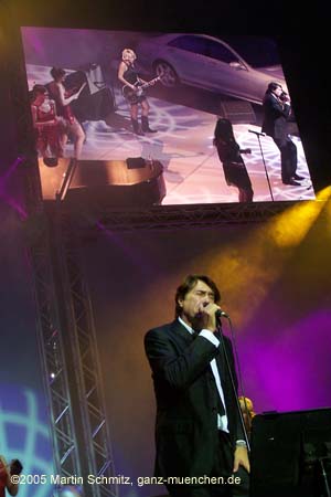 050915bryan_ferry44