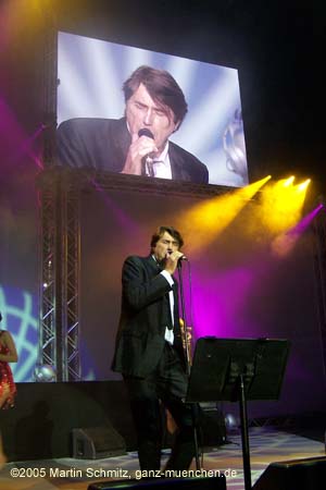 050915bryan_ferry48