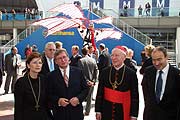 kirchliche Prominenz: Kardinal FriedrichWetter und die evangelische Regionalbischöfin Susanne Breit-Keßler  (Foto: Martin Schmitz)