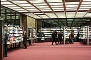 M&uuml;nchner B&uuml;cherschau 2004 (Foto: Martin Schmitz)