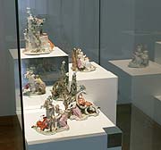 Franz Anton Bustelli - Porzellanfiguren im Spiegelkabinett