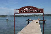 Badesteg vor de Seerestaurant Undosa (Foto: Martin Schmitz)