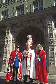 Narrhalla-Präsidium vor dem Polizei Präsidium (Foto: Martin Schmitz)