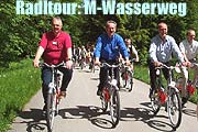 Münchens OB Christian Ude und Wyerns Bürgermeister Michael Pelzer auf dem neuen M-Wasserweg (Foto: Marikka-Laila Maisel)