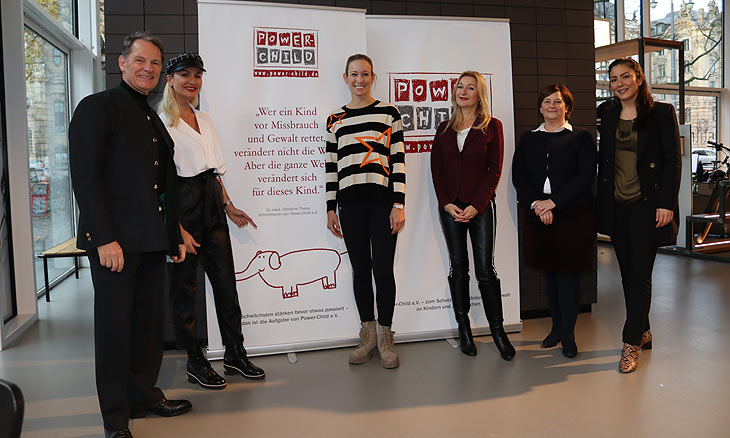 46+ Mini Pavillon München, Der mini pavillon am lenbachplatz in