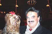 Rudolph Moshammer & Daisy (Foto: Martin Schmitz)