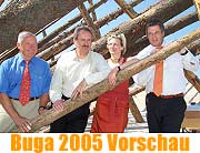Der Münchner OB Christian Ude, BUGA-Geschäftsführer Andrea Gebhard und Hanspeter Faas in der Zelle "Das Nest" (Foto: Martin Schmitz)