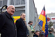 Konsul Eckaert und OB Christian Ude nehmen die Parade ab (Foto: Martin Schmitz)