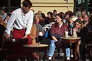 im Hofgarten beim Tambosi