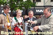 Wiggerl Hagn und Landwirtschaftminister Miller laden zur Bayerischen Bierwoche (Foto: Martin Schmitz)