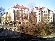 An der Isar am Baldeplatz - das Zoozie'z (Foto: Martin Schmitz)