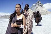 Lara Croft in Afrika (Foto: Concorde Film)