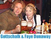 Gottschalk und Fay Dunaway im Hippdrom Zelt (Foto: Marzin Schmitz)