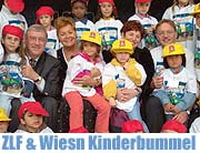 1.000 Kinder konnten am Montag kostenlos die Wiesn und das Oktoberfest besuchen. Minister Miller, Wiesnchefin Weishäupl und Bauerpräsident Sonnleitner luden dazu ein (Foto: Martin Schmitz)