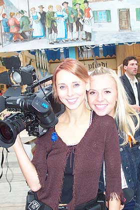 tv münchen Fernsehteam auf der Wiesn (Foto: Martin Schmitz)