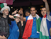 München feierte auf der Leopoldstraße den italienischen Einzug ins Viertelfinale der EM 2008 (Foto: Nathalie Tandler)