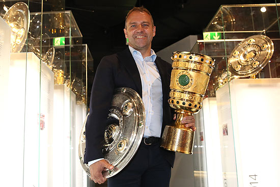 Hans-Dieter Flick, FC Bayern München Trainer überbringt die Meisterschale und den DFB Pokal der FCB Erlebniswelt Museum in der Allianz Arena (Photo by Alexander Hassenstein/Getty Images,)