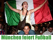 Nach dem Sieg der Italiener über Ghana: Jubelbilder Leopoldstr. 12.06.2006, Fotogalerien (Foto: MartiN Schmitz)