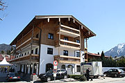 frisch renoviert und umgebaut: das Seehotel Waltershof in Rottach-Egern am Tegernsee (©Foto: Marikka-Laila Maisel)