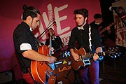das Power-Trio MaXo & The Dudes bei Live@Aloft und W XYZ Bar am 09.09.2016 (©Foto: Martin Schmitz)