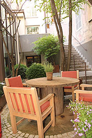 Garden Terrasse des Garden Restaurants im Hotel Bayerischer Hof, München (©Foto: Martin Schmitz)