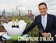 "The Terrace" @ Mandarin Oriental, Munich: Sommer, Sonne und Champagner über den Dächern von München mit dem Sommerangebot Perrier-Jouët „Champagne O’Clock“ (©Foto.Martin Schmitz)