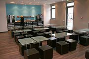 In der "One Lounge" können sie frühstücken und mehr... (Foto: Martin Schmitz)