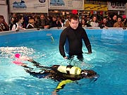 In einem speziellen Kindertauchbecken können die Kleinen ab acht Jahren erste Erfahrungen im Tauchen machen (Foto: Martin Schmitz)