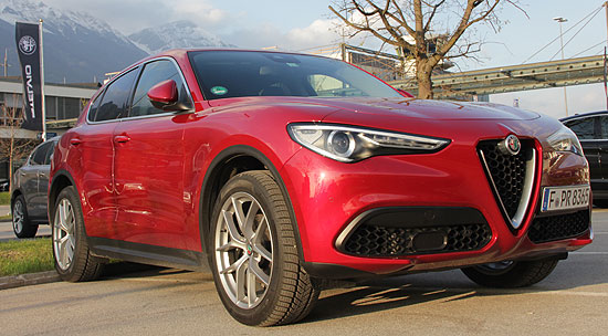 der neue  Alfa Romeo Stelvio (©Foto: Martin Schmitz)