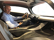 Gastgeberin Christina Duxa Belte , Moderatorin Birgit Schrowange beim Lovely Friends Lifestyle Trends 2020 @ Aston Martin München (©Foto: Martin Schmitz)