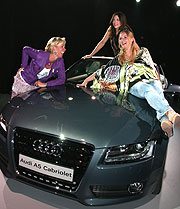 Claudia Effenberg, Alexandra Polzin, Eva Grünbauer (Foto: Martin Schmitz)