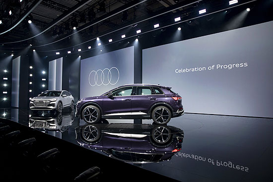 Anna Gassner: World premiere des Audi Q4 e-tron: Celebration of Progress (©Foto: AUDI AG