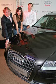 Audi München GF Christian Meyer-Günderoth, Alexandra Polzien, DTM Rennfahrer Martin Tomcyk
